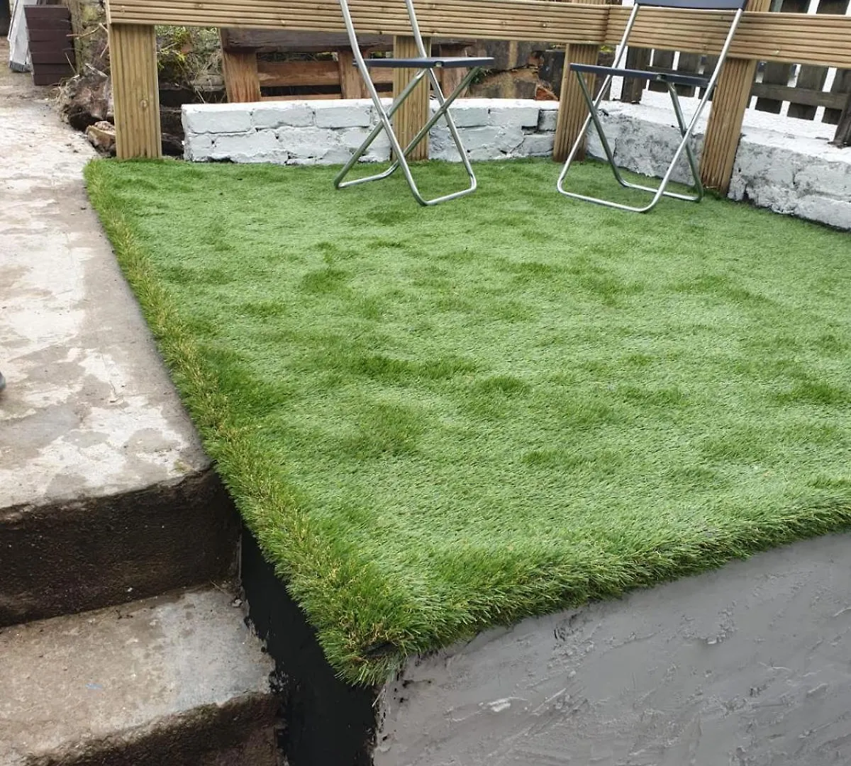 A Whole Terrace House To *