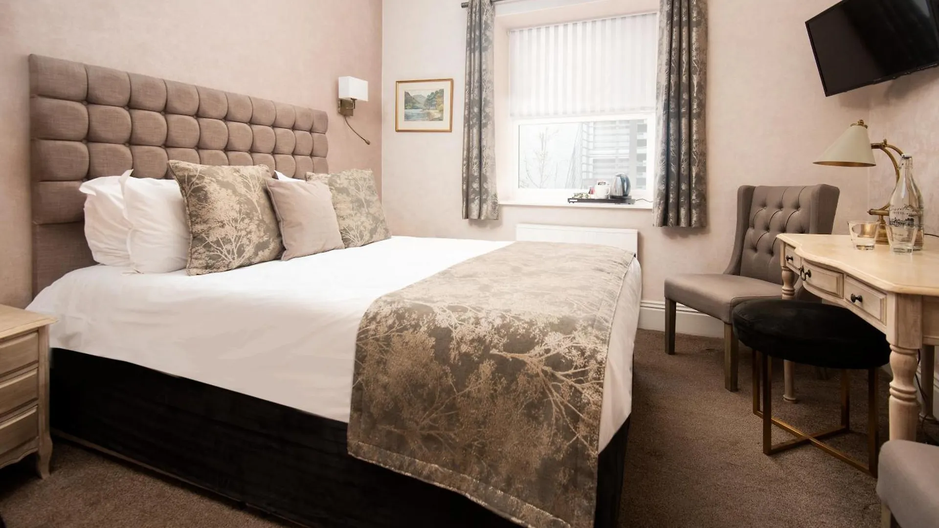The Wordsworth 4*