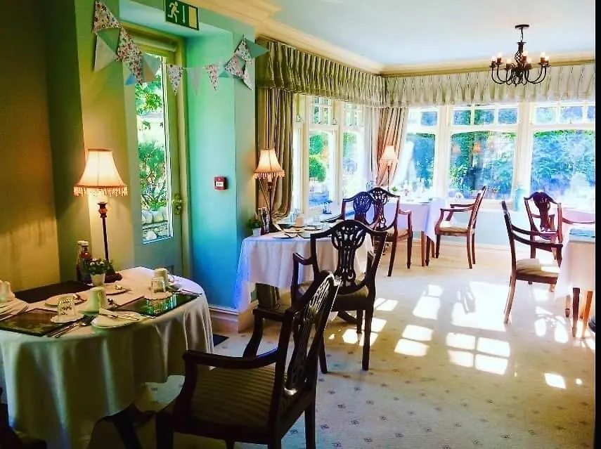 Storrs Gate House 5*