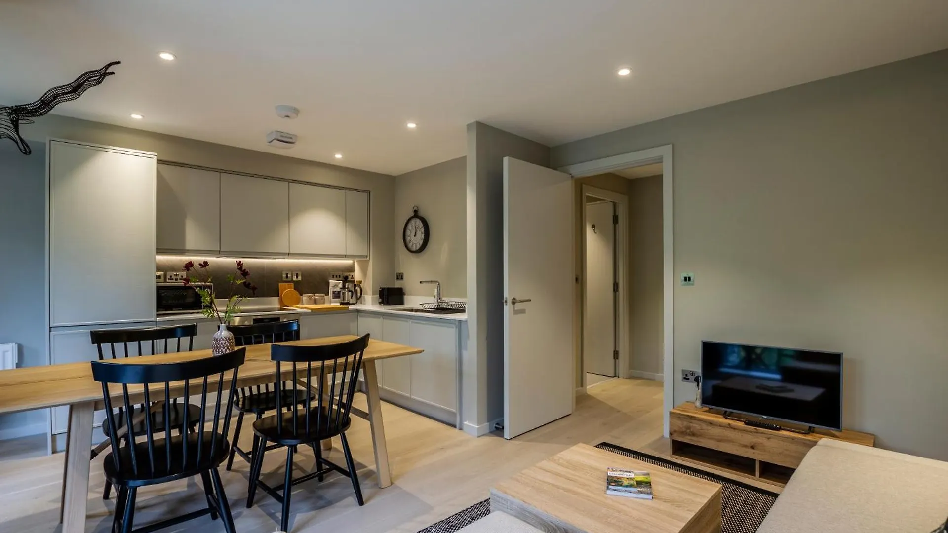 In Lake District Apartment