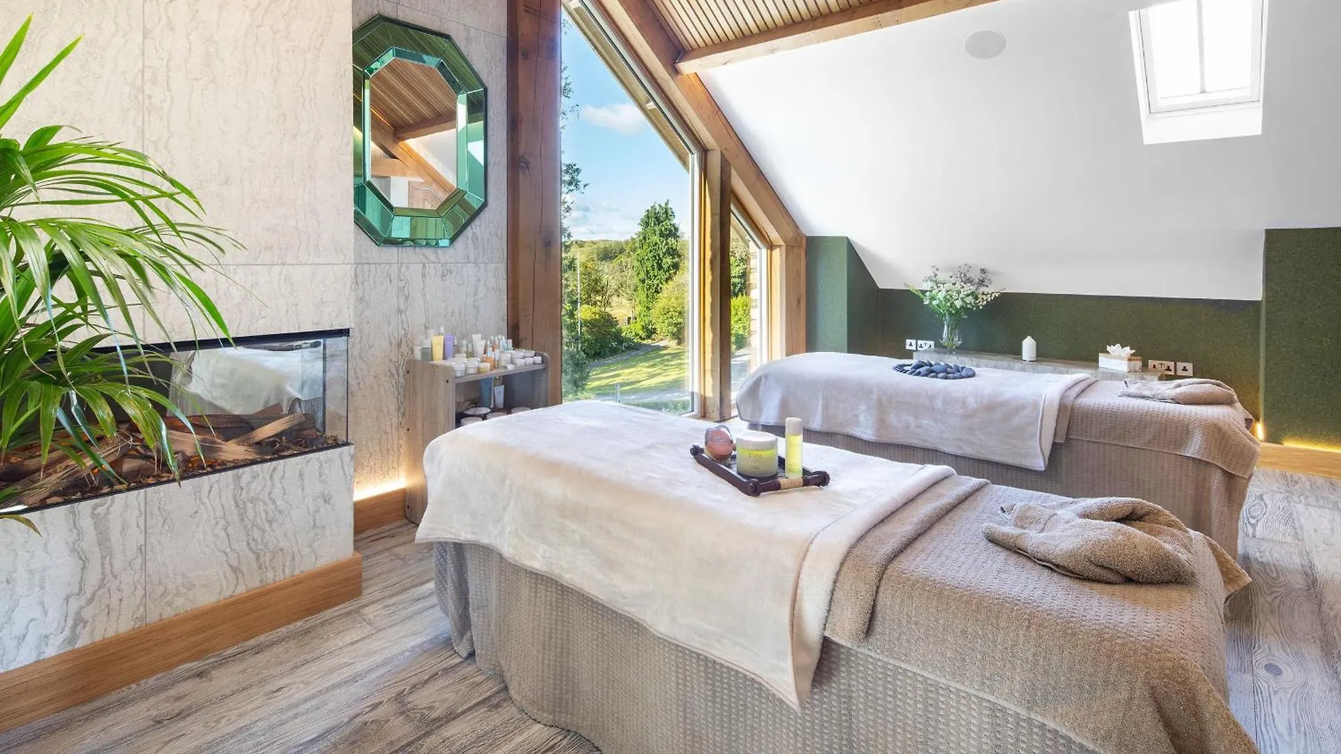 Gilpin & House Bowness-on-Windermere