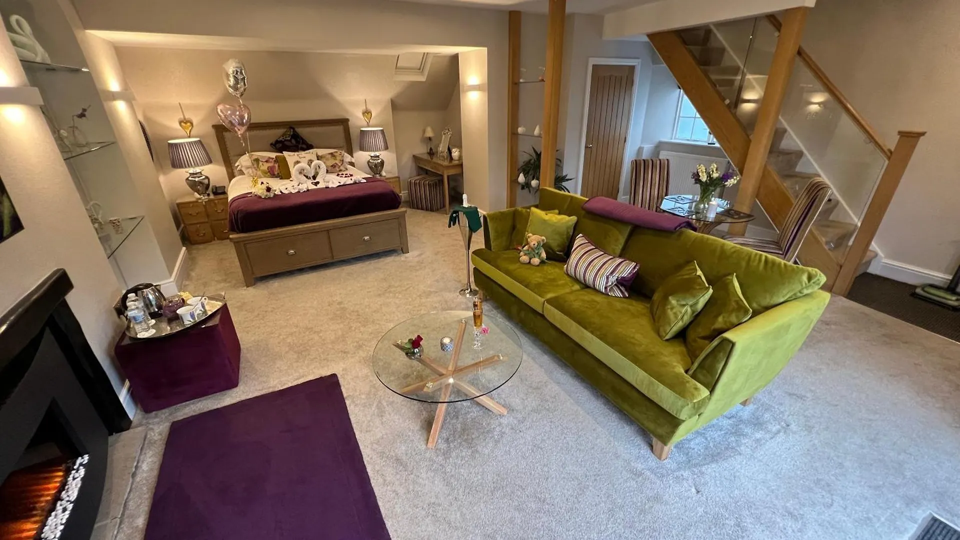 Boutique & Hot Tubs