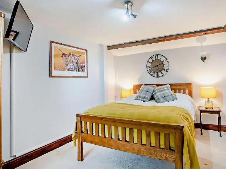 Highside Farm Bed & Breakfast 4*