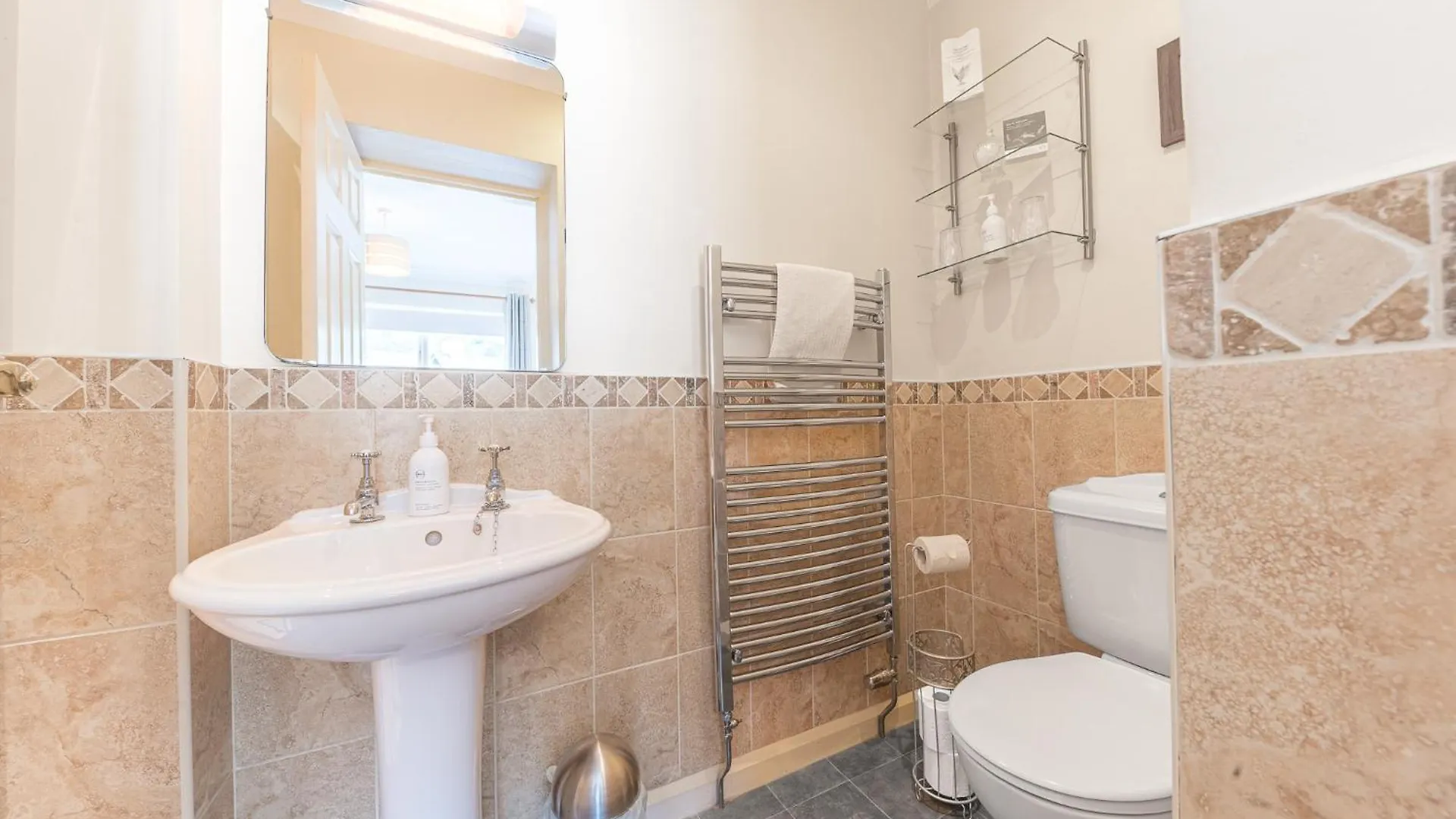 Meadowdore Stay B&B Bed & Breakfast