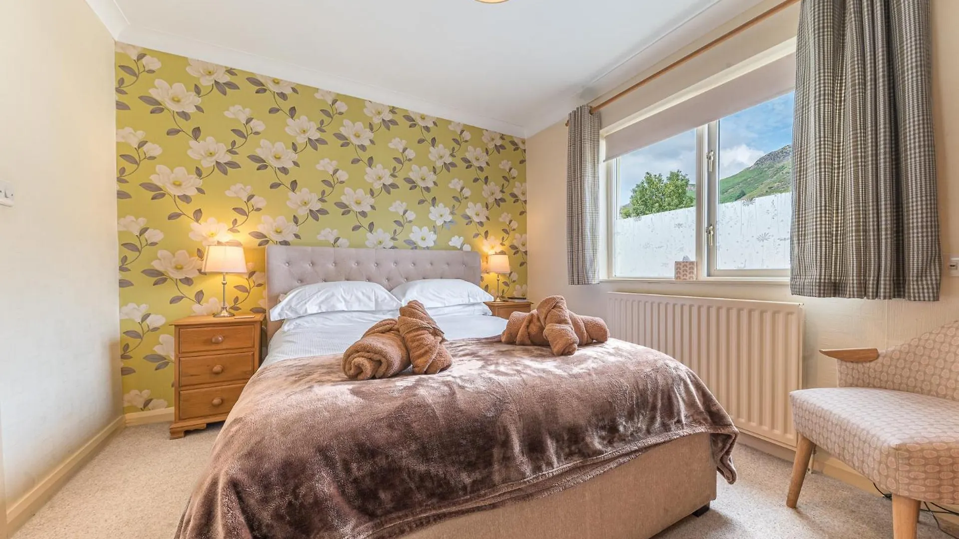 Meadowdore Stay B&B *