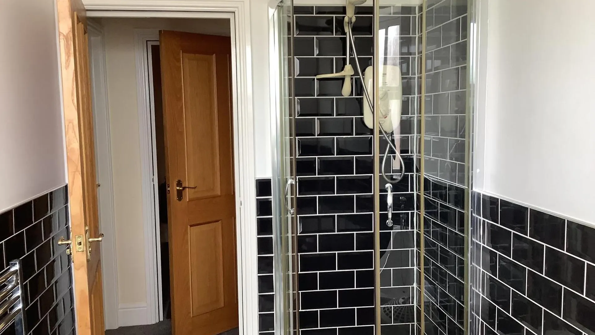Jeffersons Abbey Road Serviced (adults Only) Barrow-in-Furness