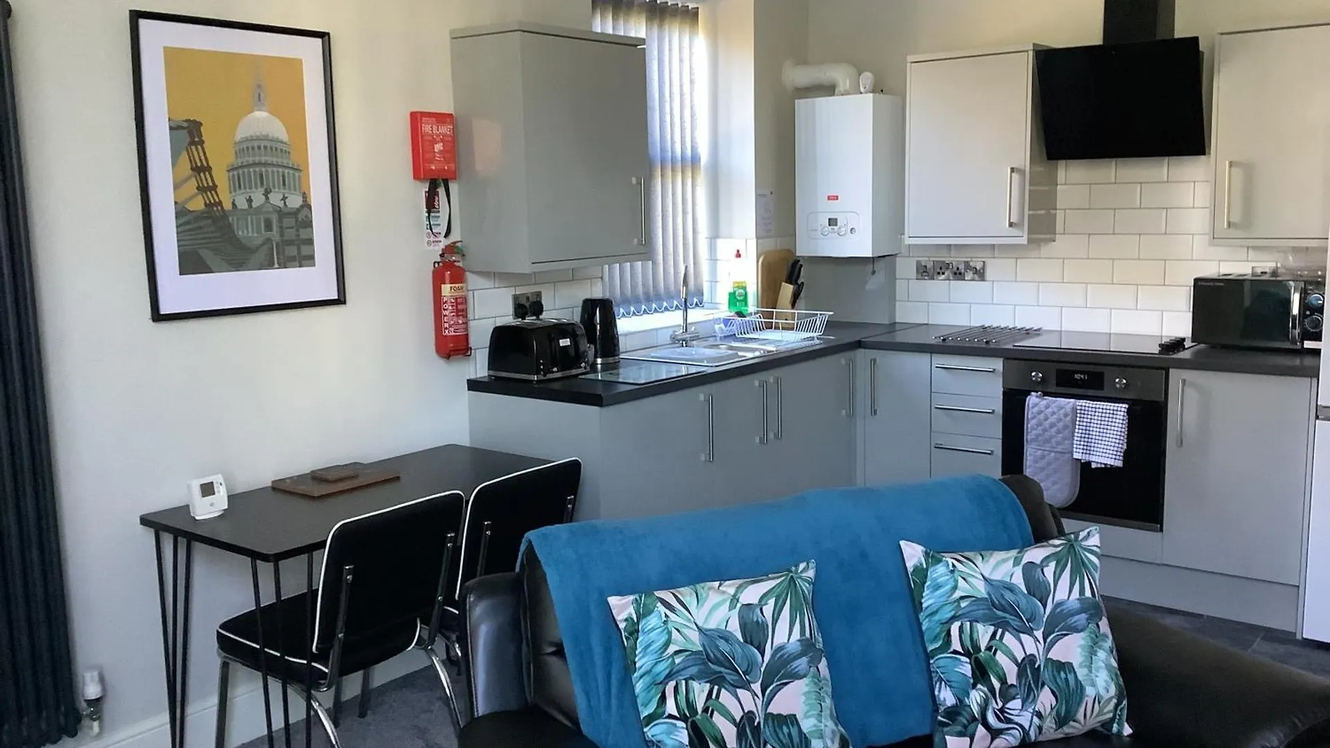 Apartment Jeffersons Abbey Road Serviced (adults Only)