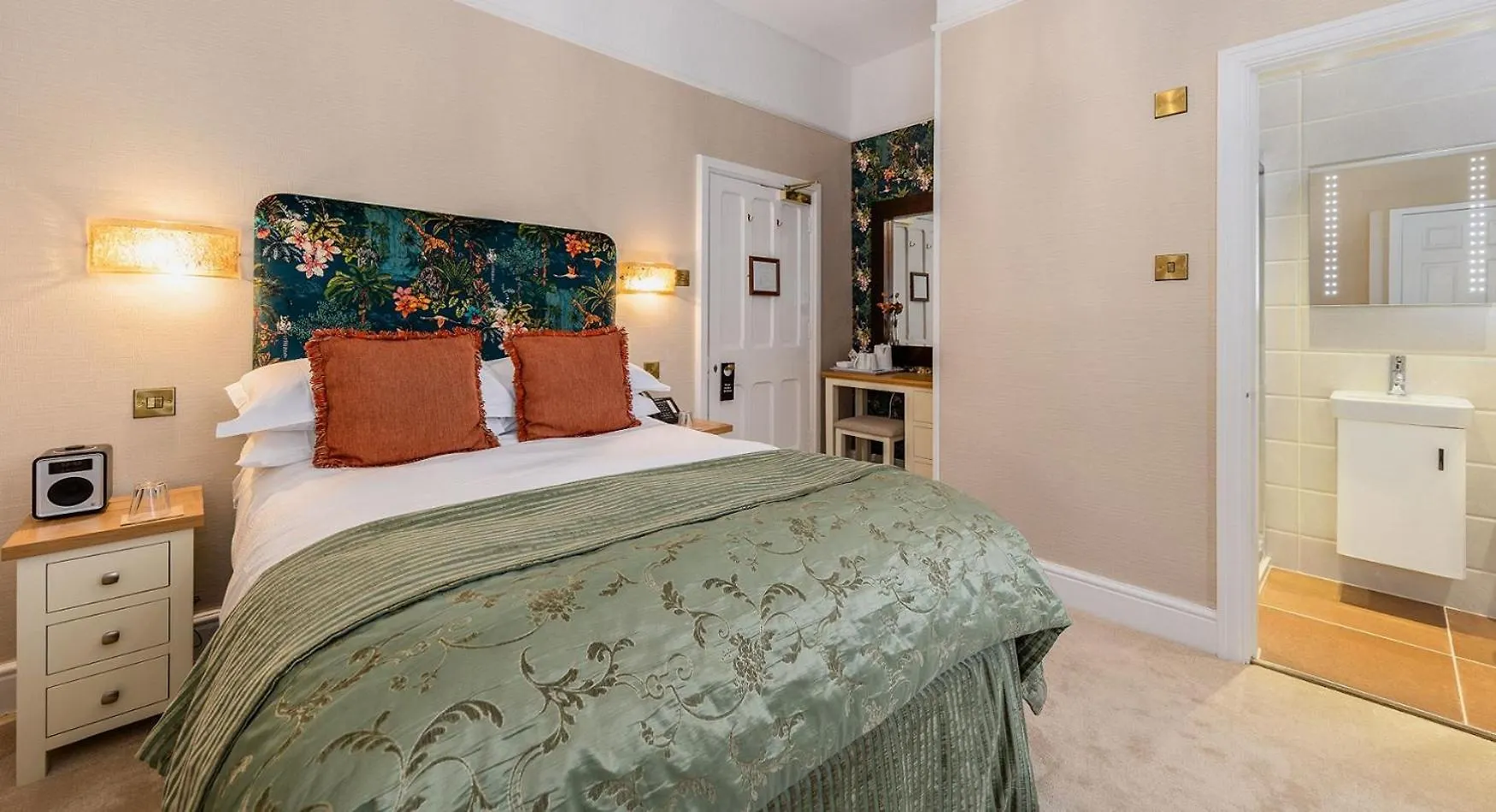 Applegarth & Restaurant (adults Only) Отель Уиндермир
