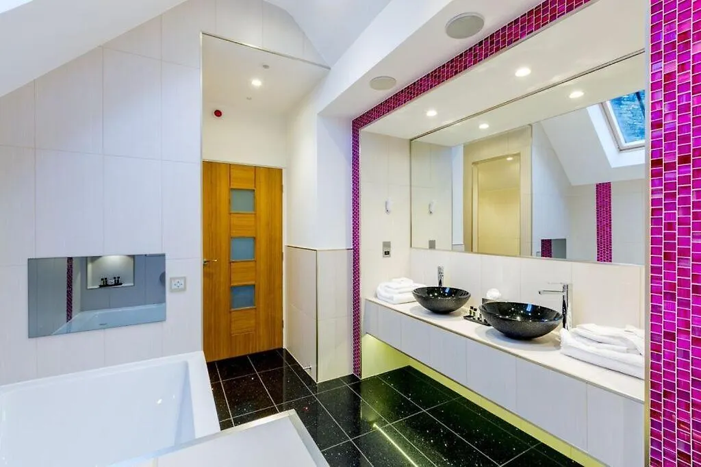 Отель Applegarth & Restaurant (adults Only)