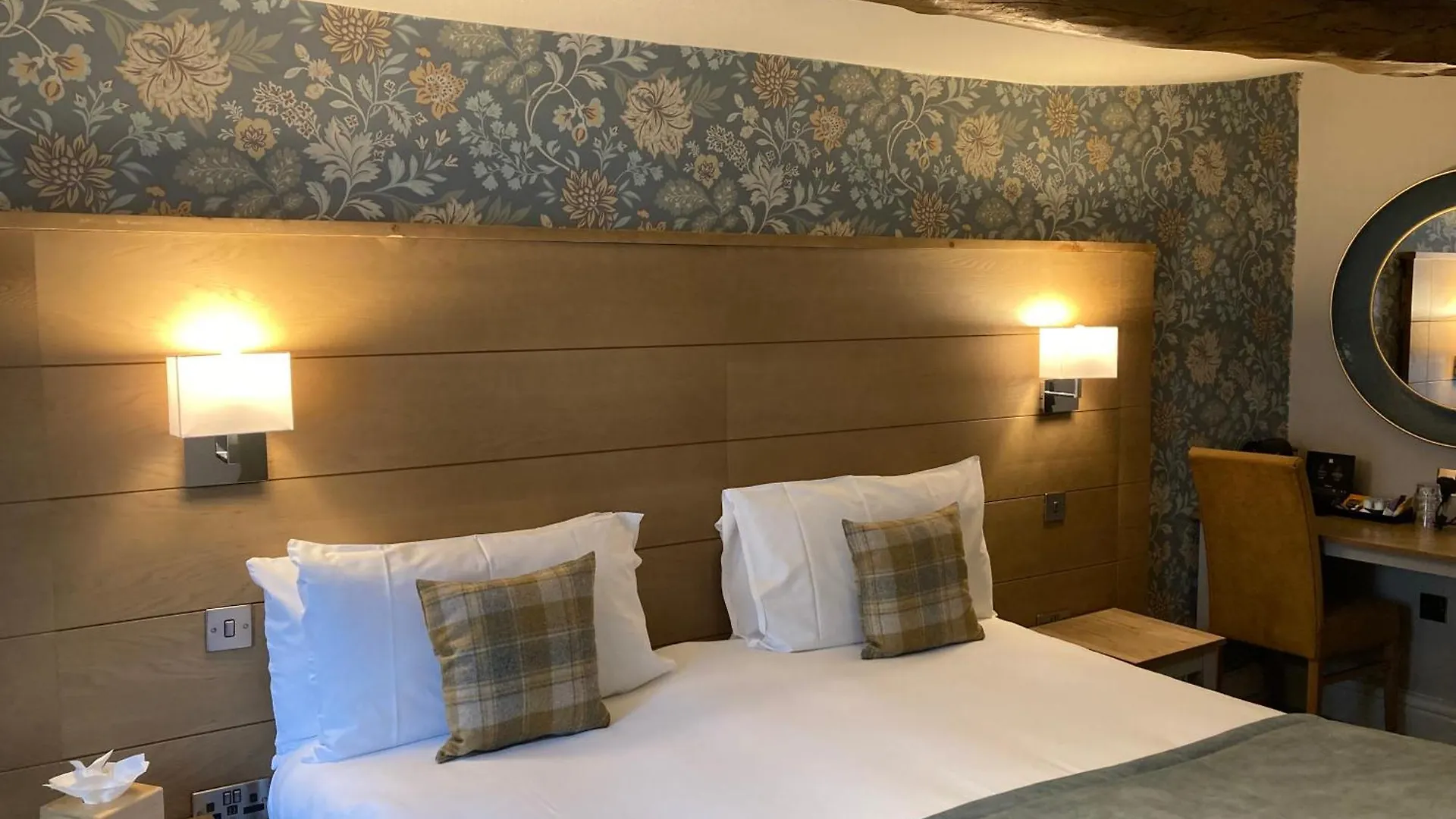 Hotel Snooty Fox 3*