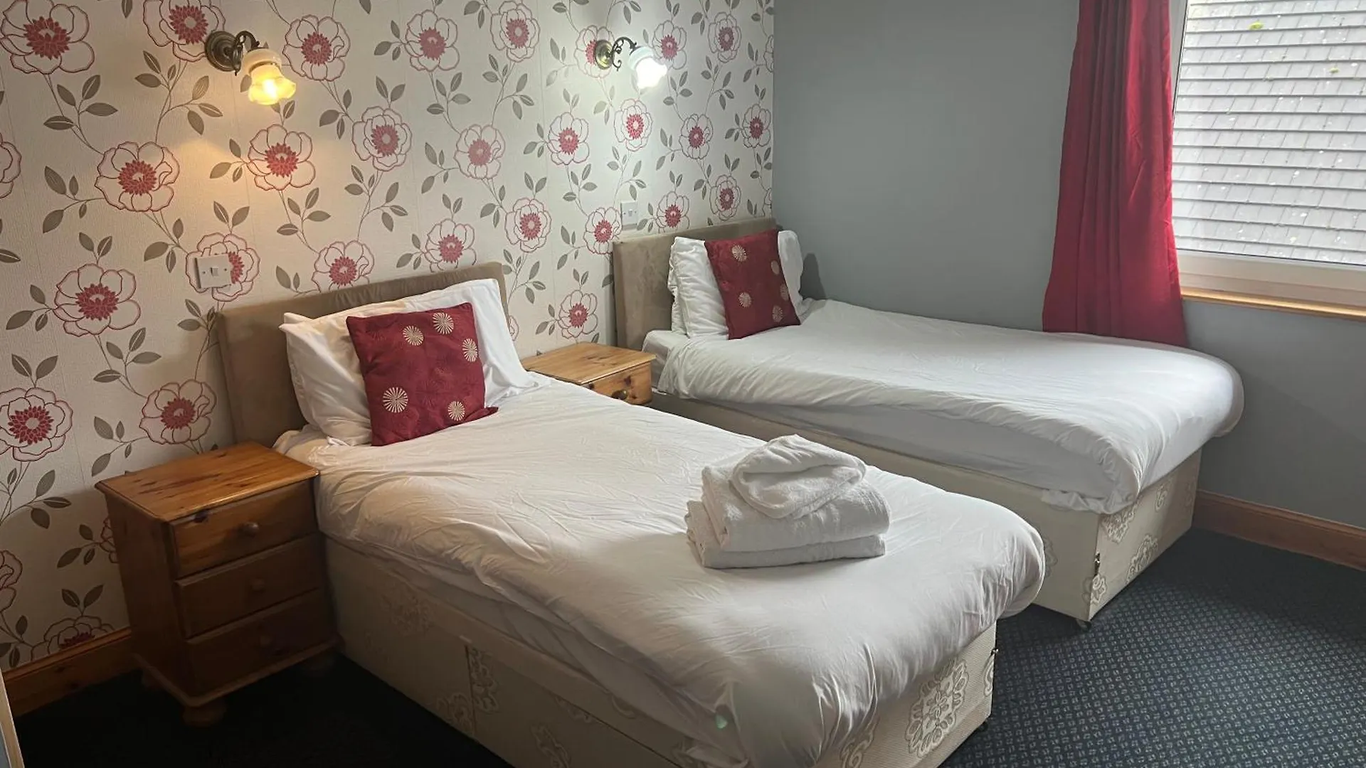Hotell Hazeldene 2*