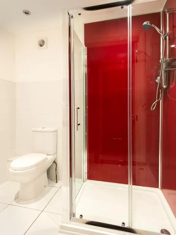 Holiday home 6 Bed In Sz327