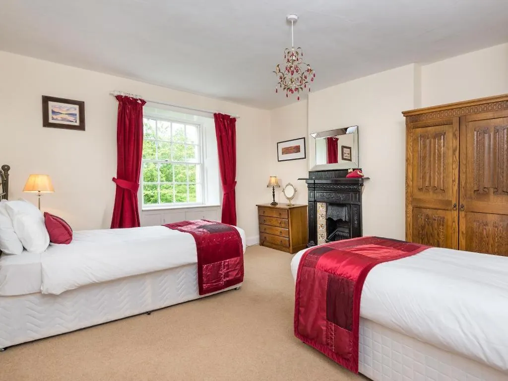6 Bed In Sz327 *