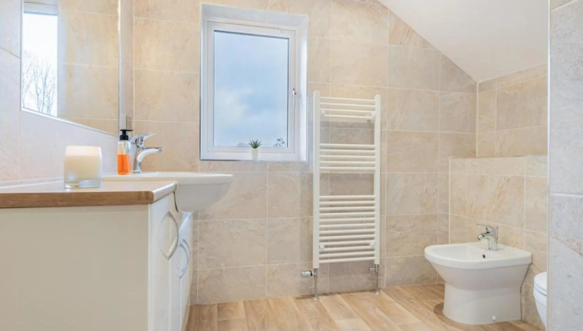 4 Bed In Newlands Valley Sz204 *
