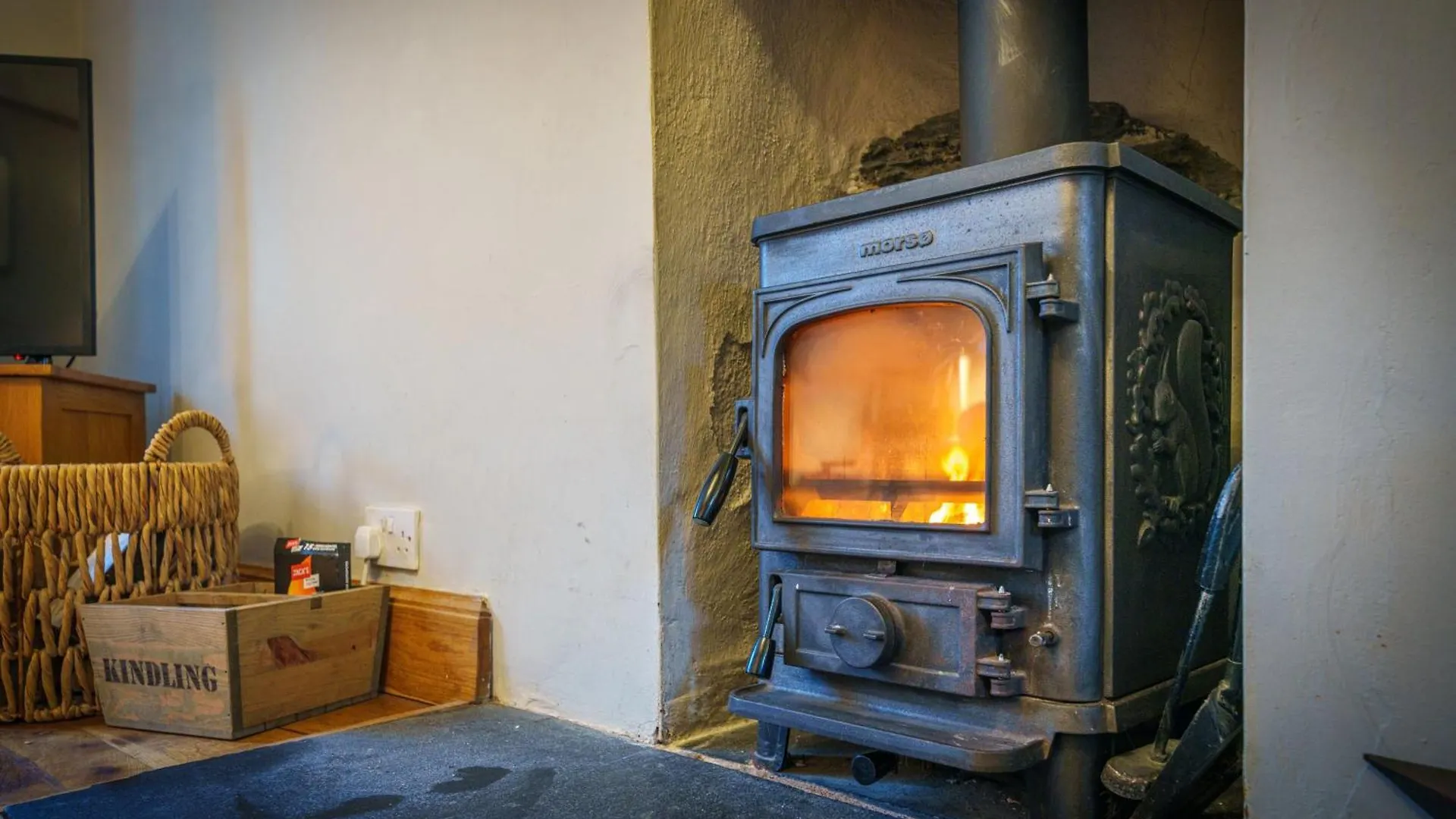 Rose - Garden, Parking And Near A Pub * Lindale