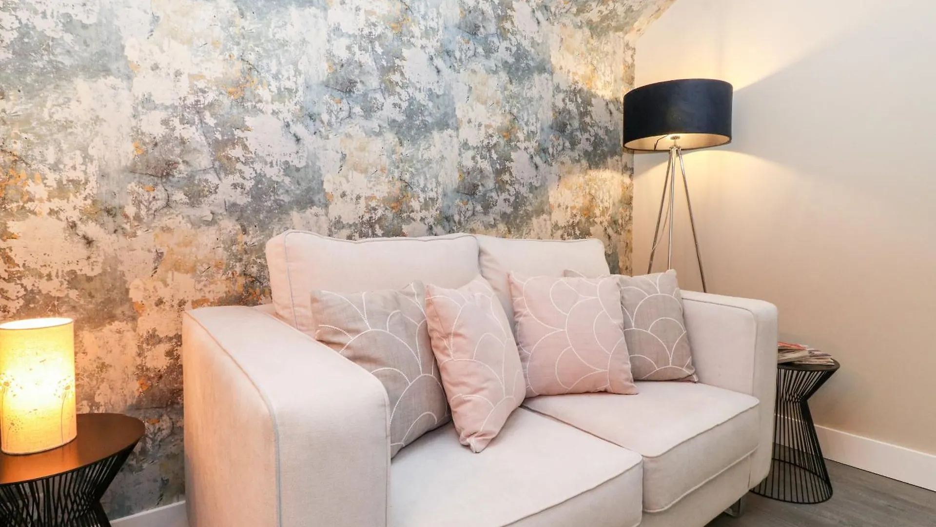 Apartment Fenty's