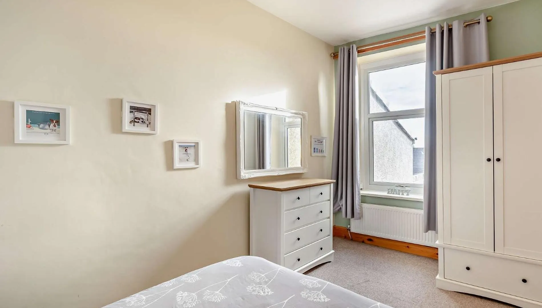 Holiday home 2 Bed In 93608