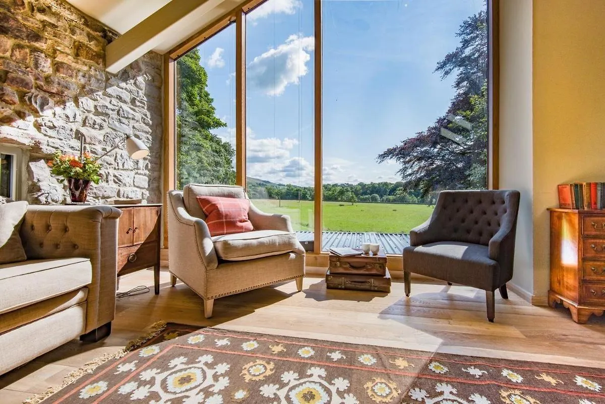 Holiday home Williamston Barn & Cowshed