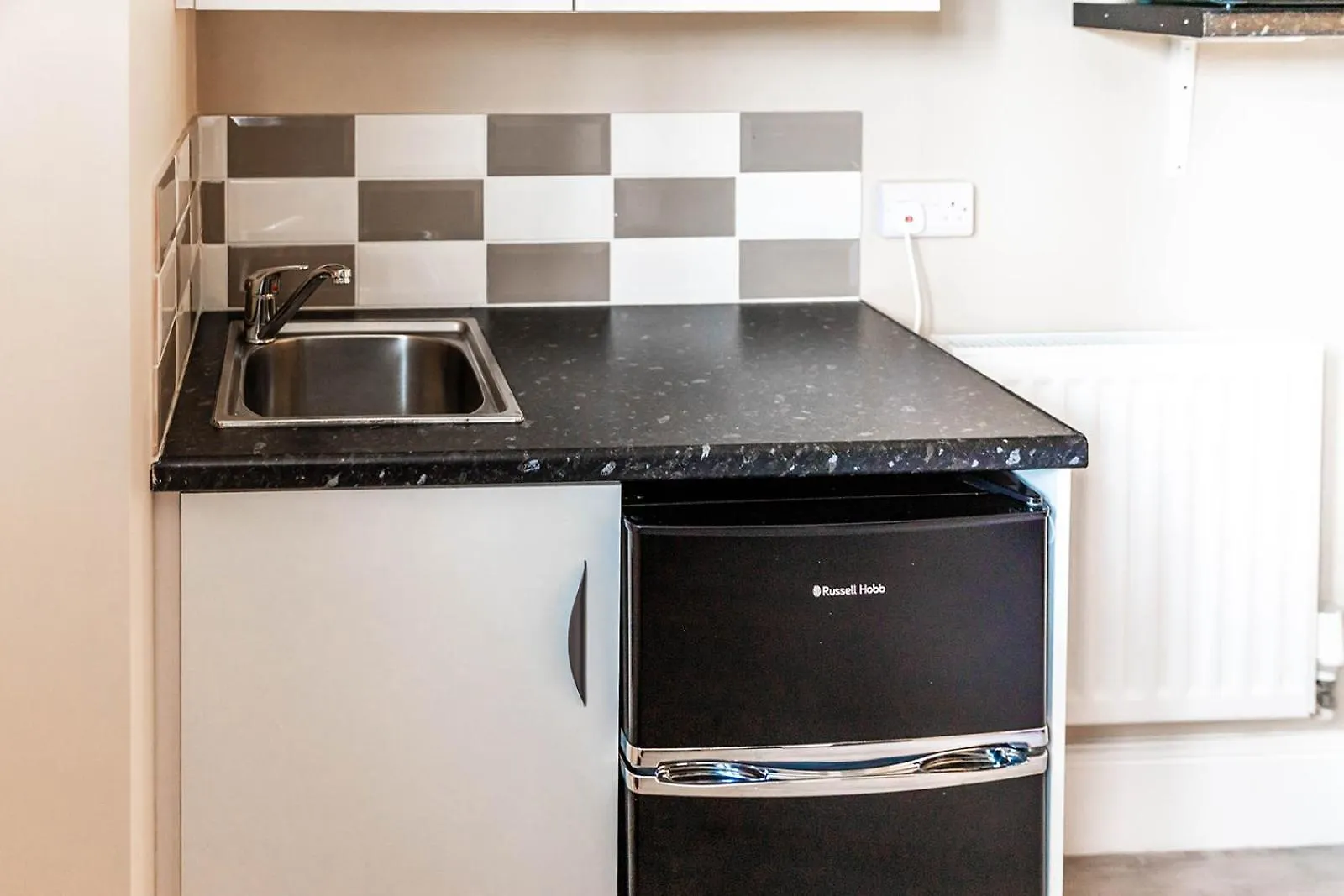Roger Ground - With Onsite Car Parking Windermere