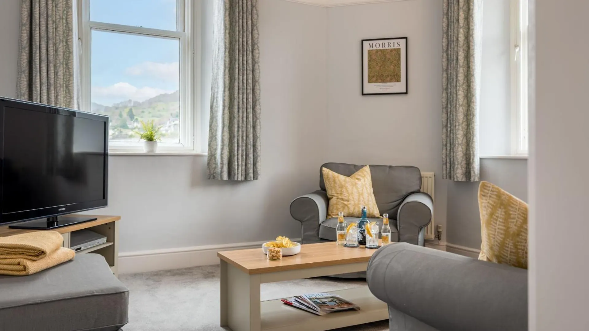 Wansfell Heights Holiday home *