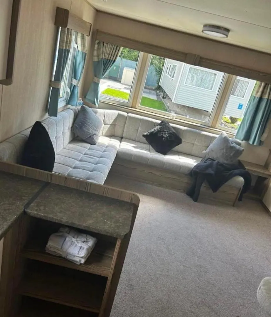 Caravan At Haven Lakeland * Grange-over-Sands