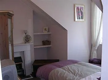 Holly Trees Hotel 4*