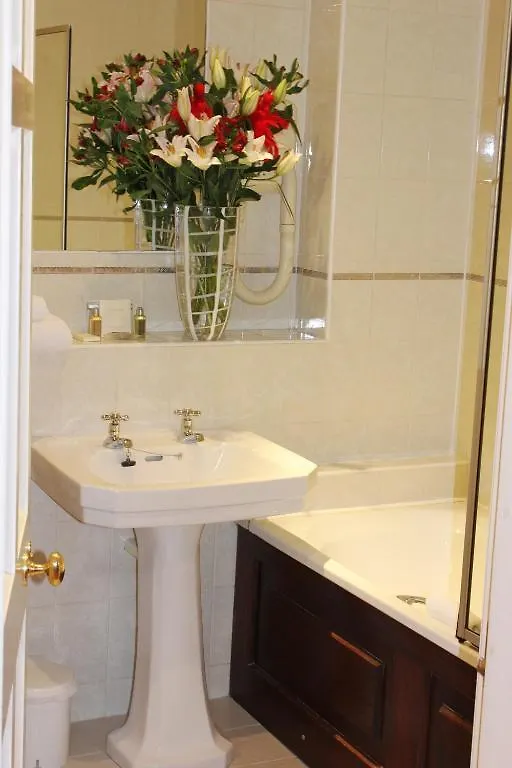 Hotel Netherwood Hotel & Spa