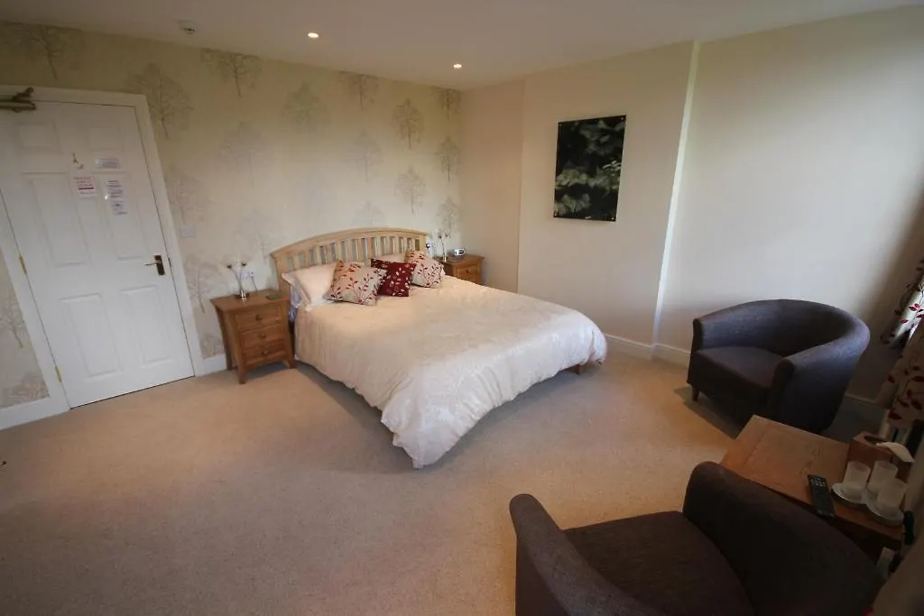 Pensionat West View 4*