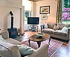 Warwick Hall Bed and breakfast