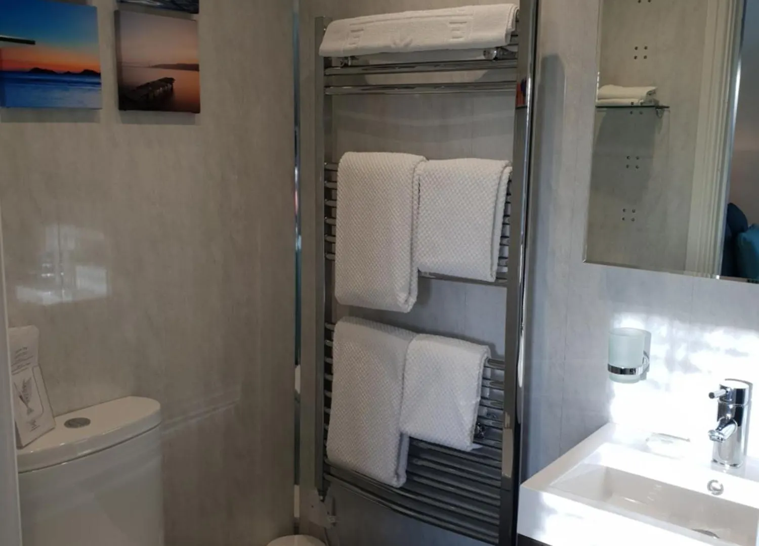 فندق مبيت وإفطار Compston House 4*
