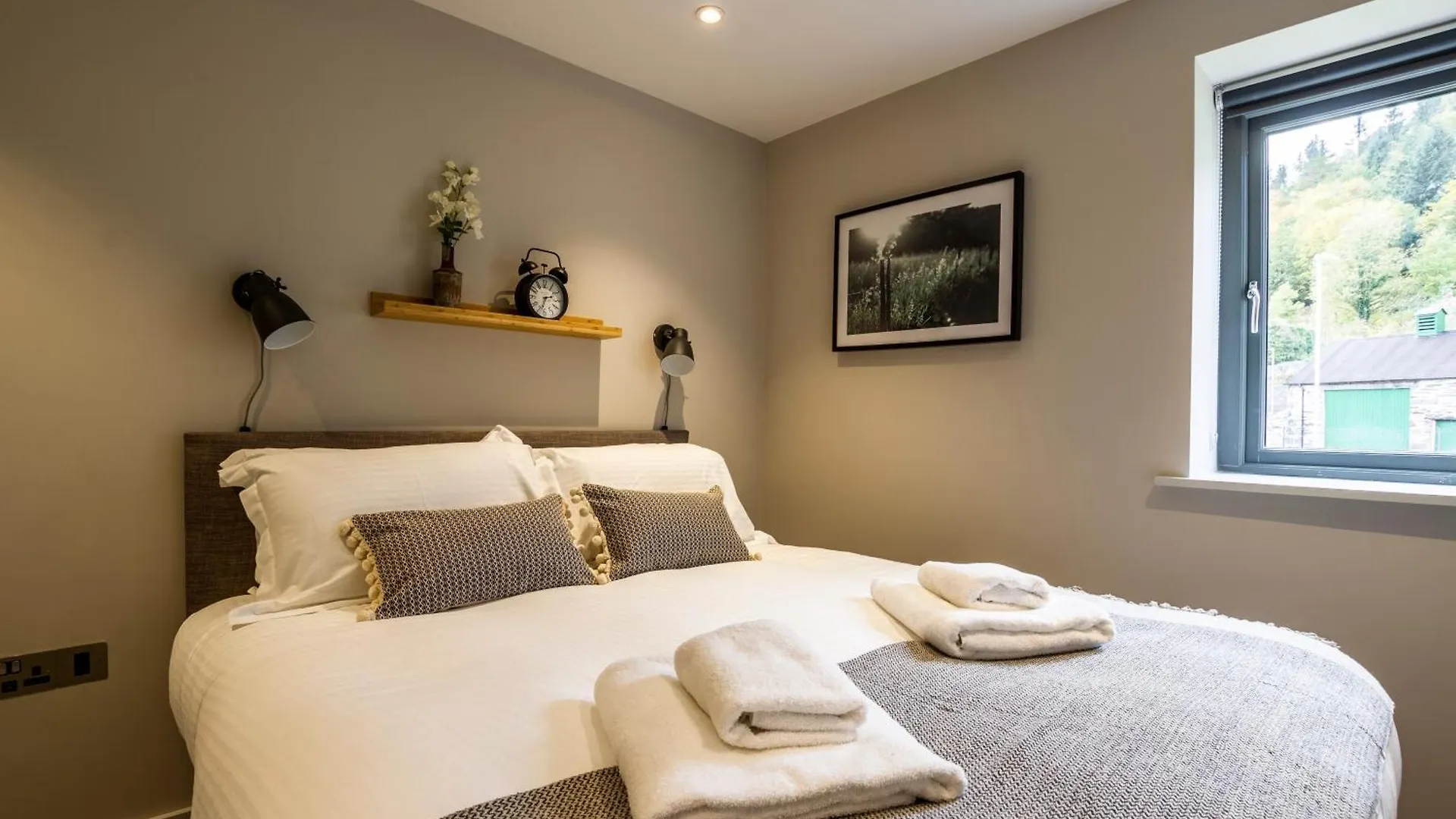 In Lake District Apartment