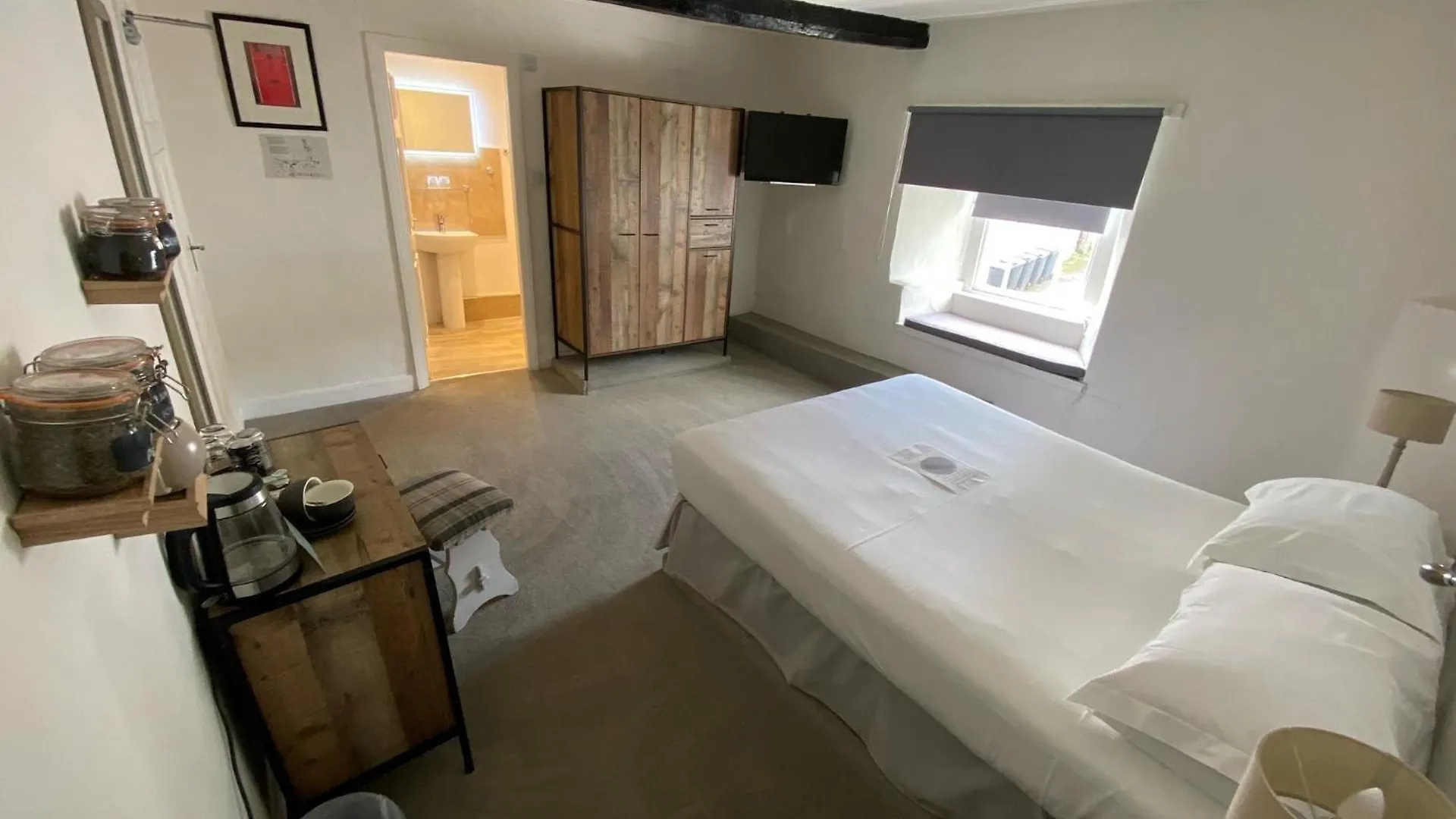 The Cavendish Arms 3*