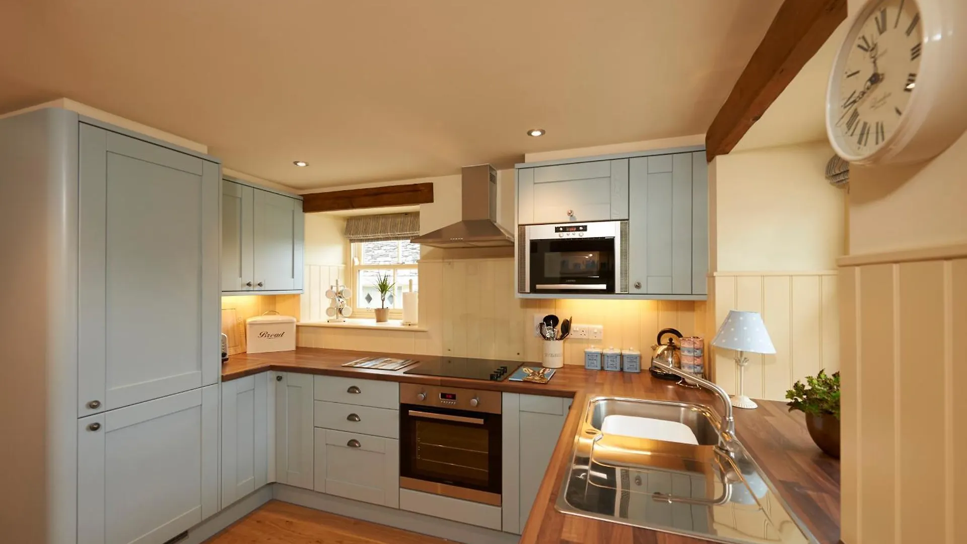 Helm Mount & Kendal