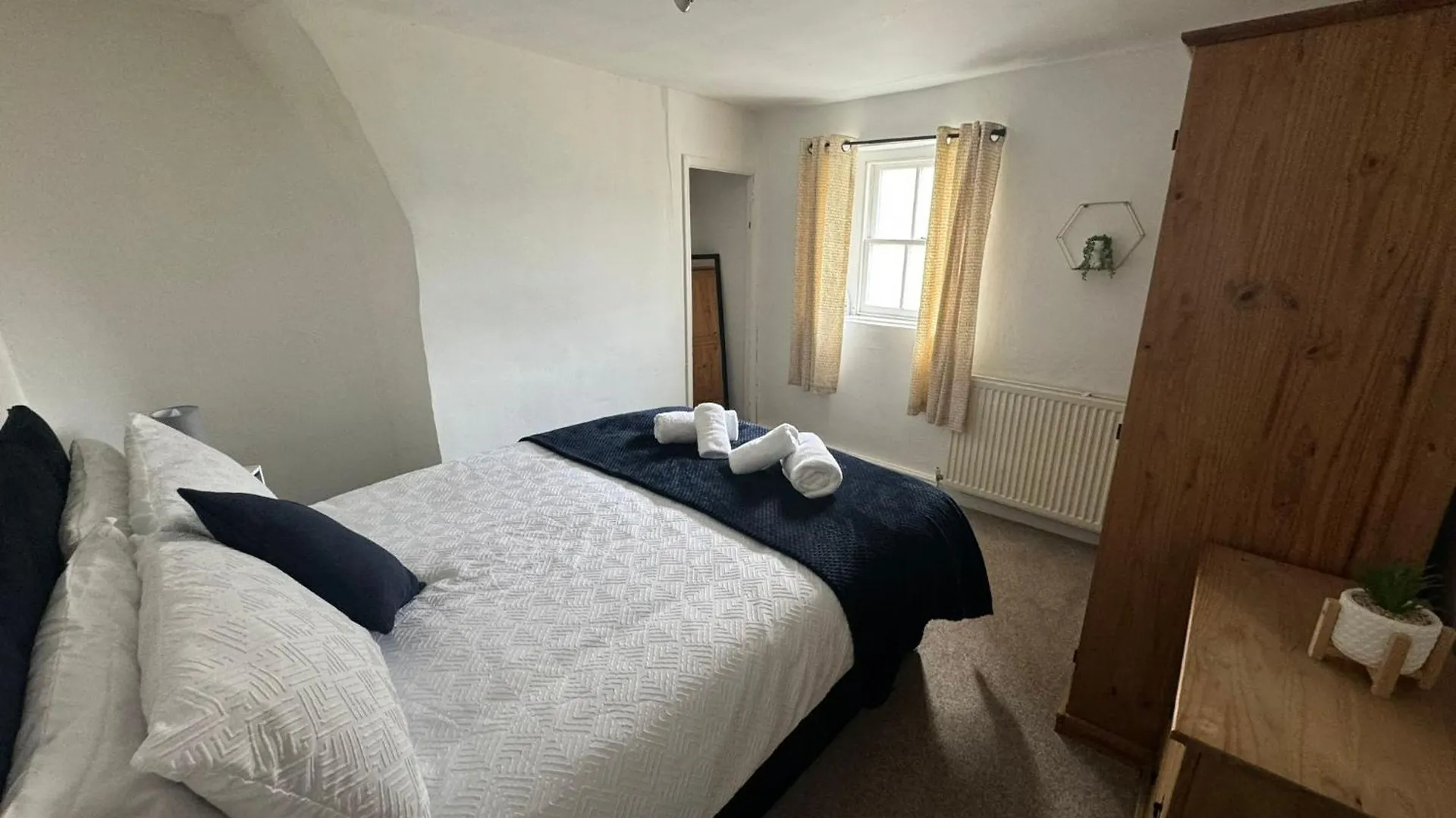 Scotch Terrace - 3 Bed House