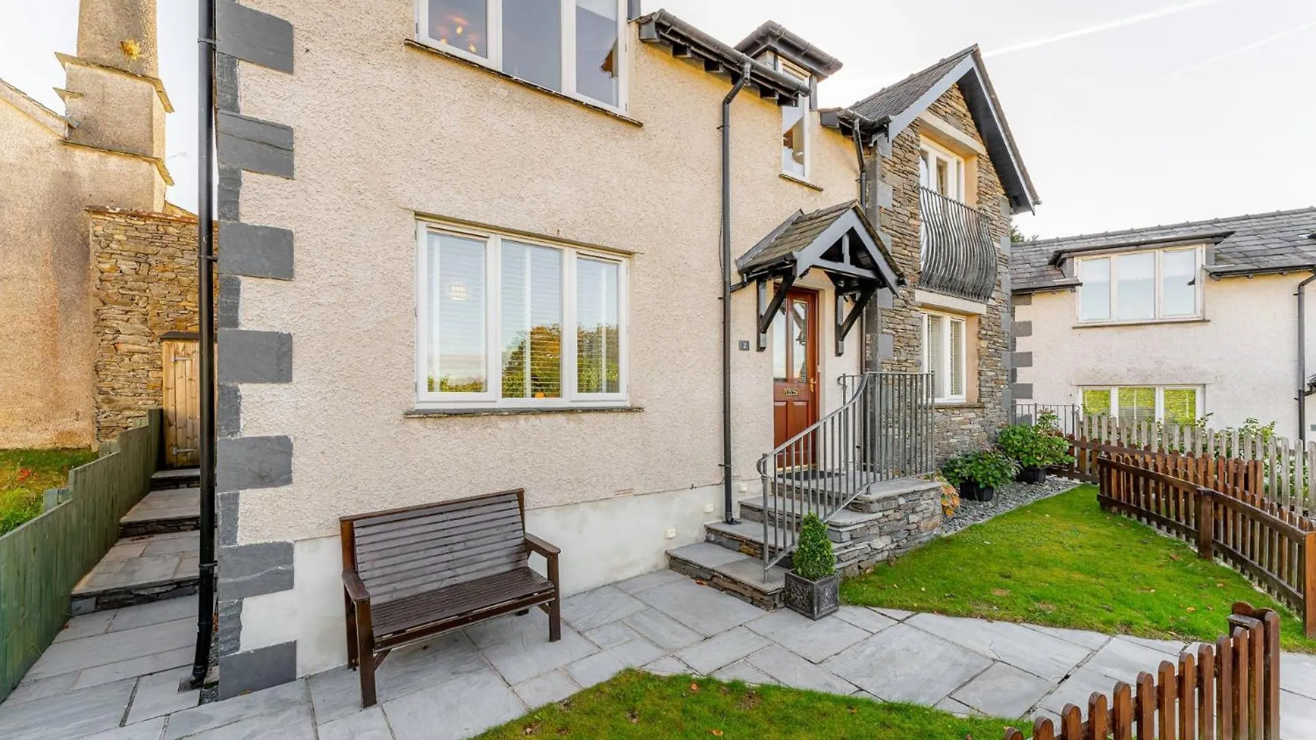 Abbotsgarth Heights *
