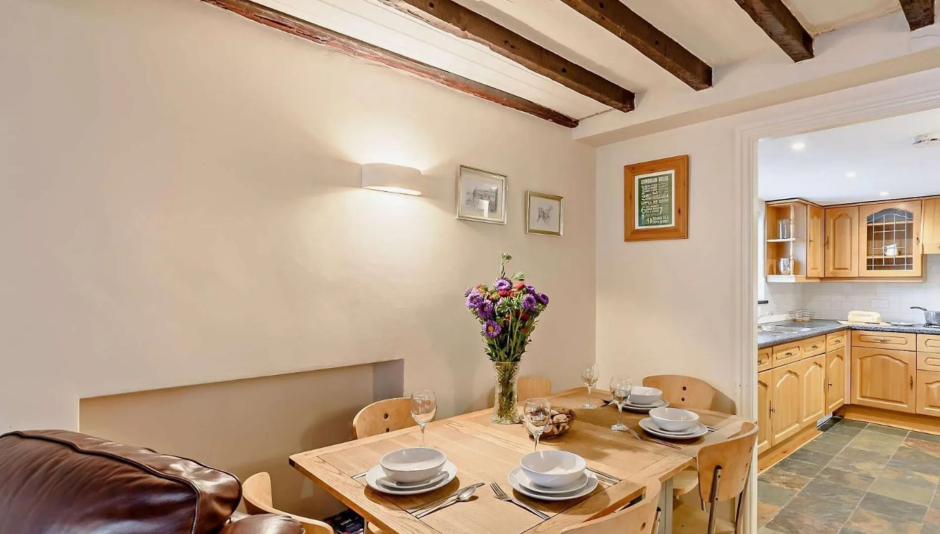 3 Bed In 93088 Holiday home *