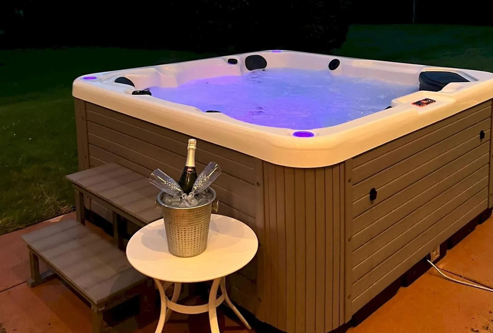 Pass The Keys Spectacular 7br House Hot Tub And Gardens In Gretna 度假居 *