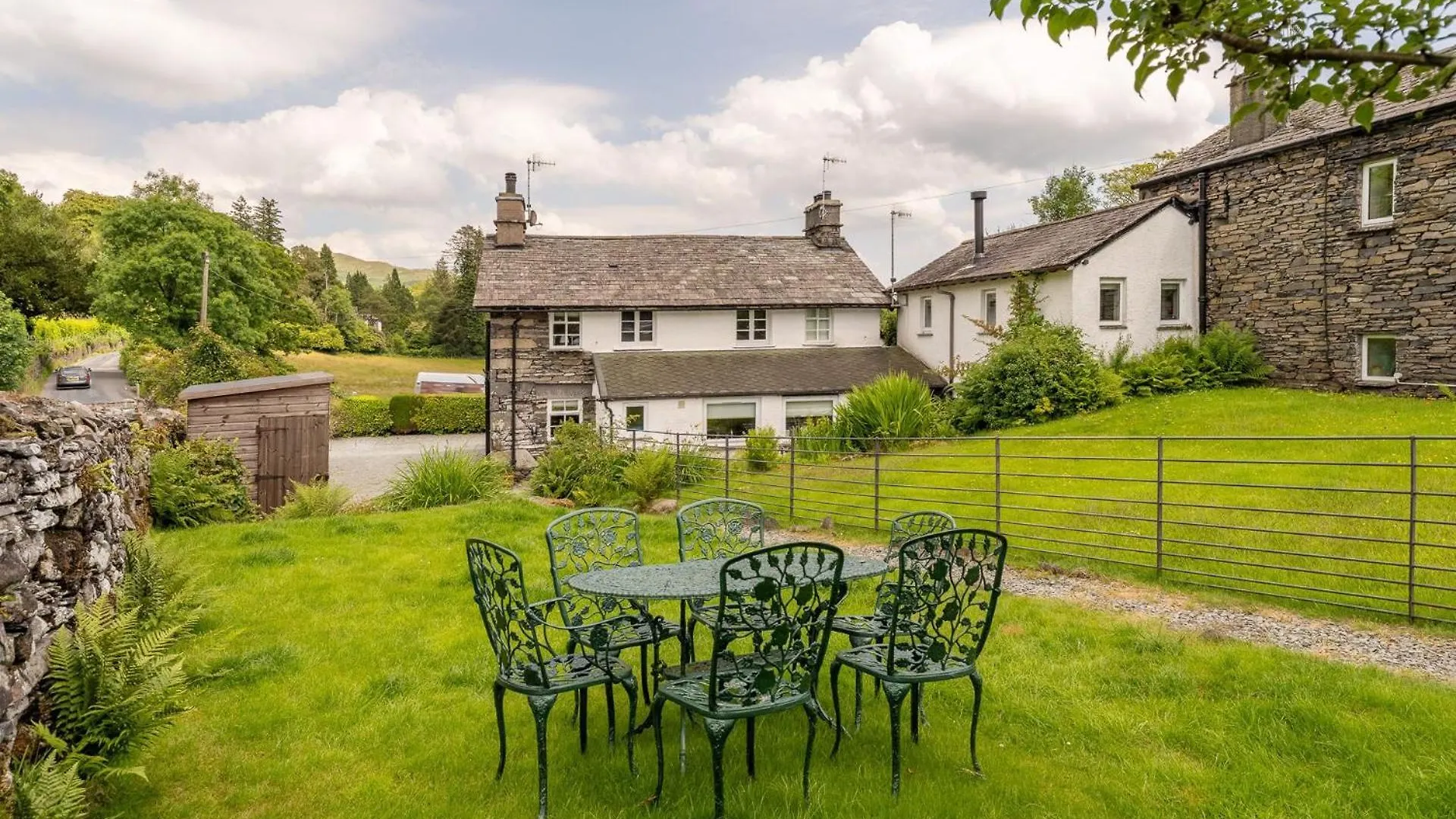 Holiday home Field