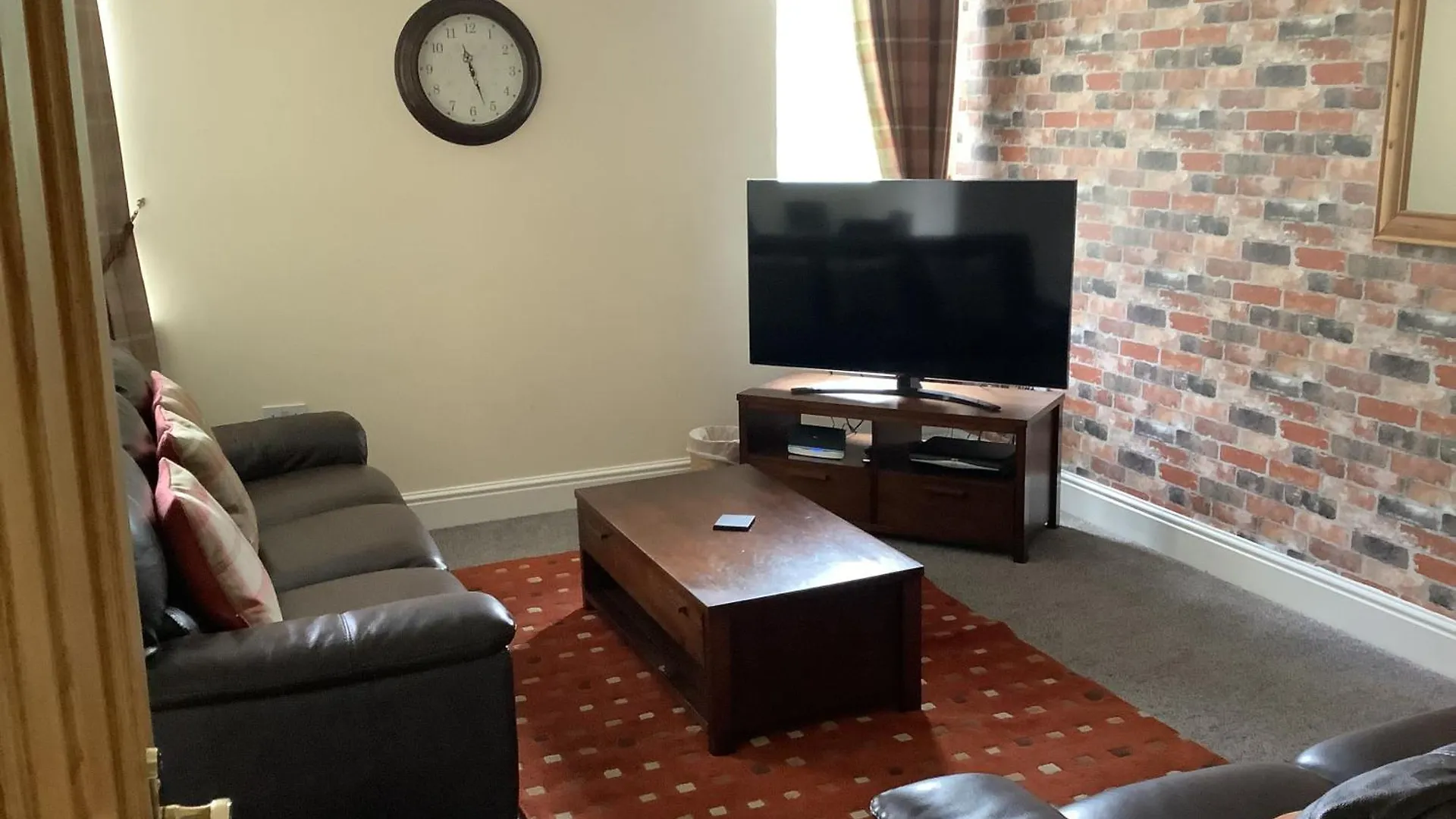 Jeffersons Abbey Road Serviced (adults Only) Apartment Barrow-in-Furness
