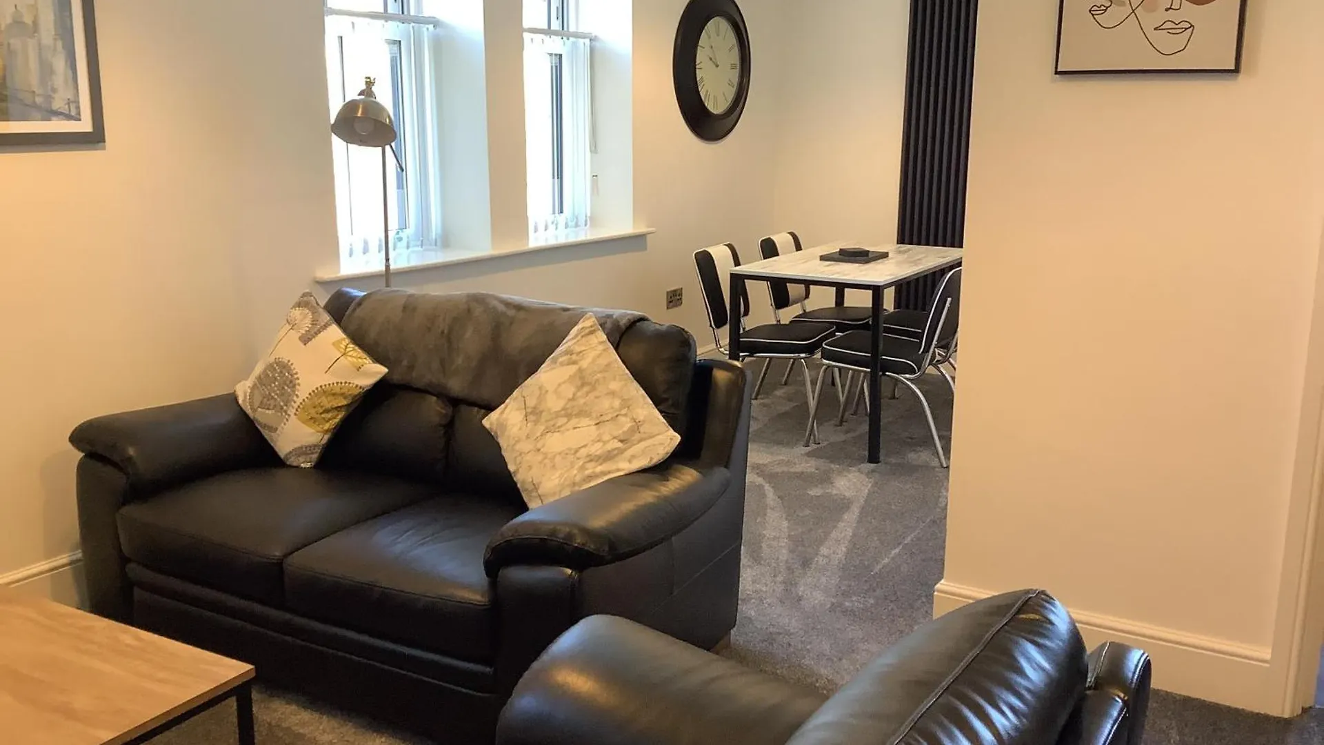 Jeffersons Abbey Road Serviced (adults Only) Apartment *