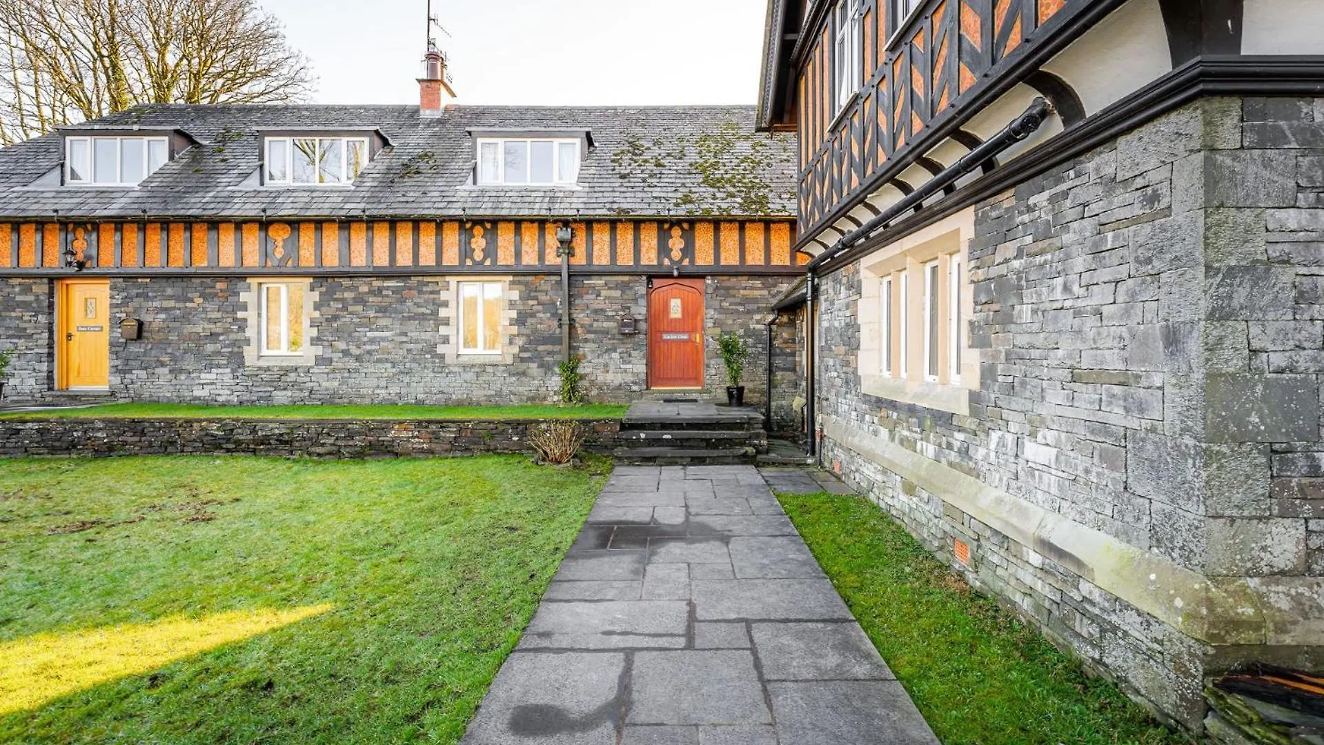 Curlew Close * Ambleside