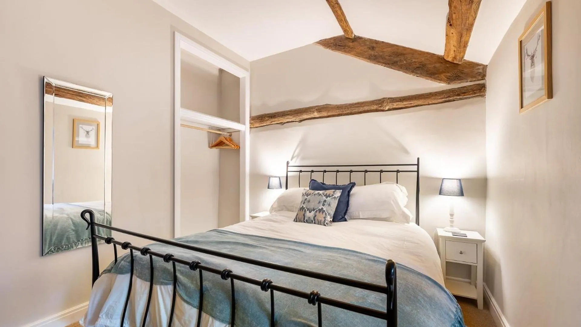 Longcroft Holiday home *