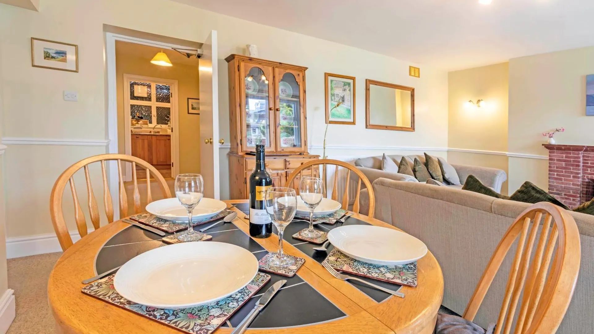 Keswick View Apartment
