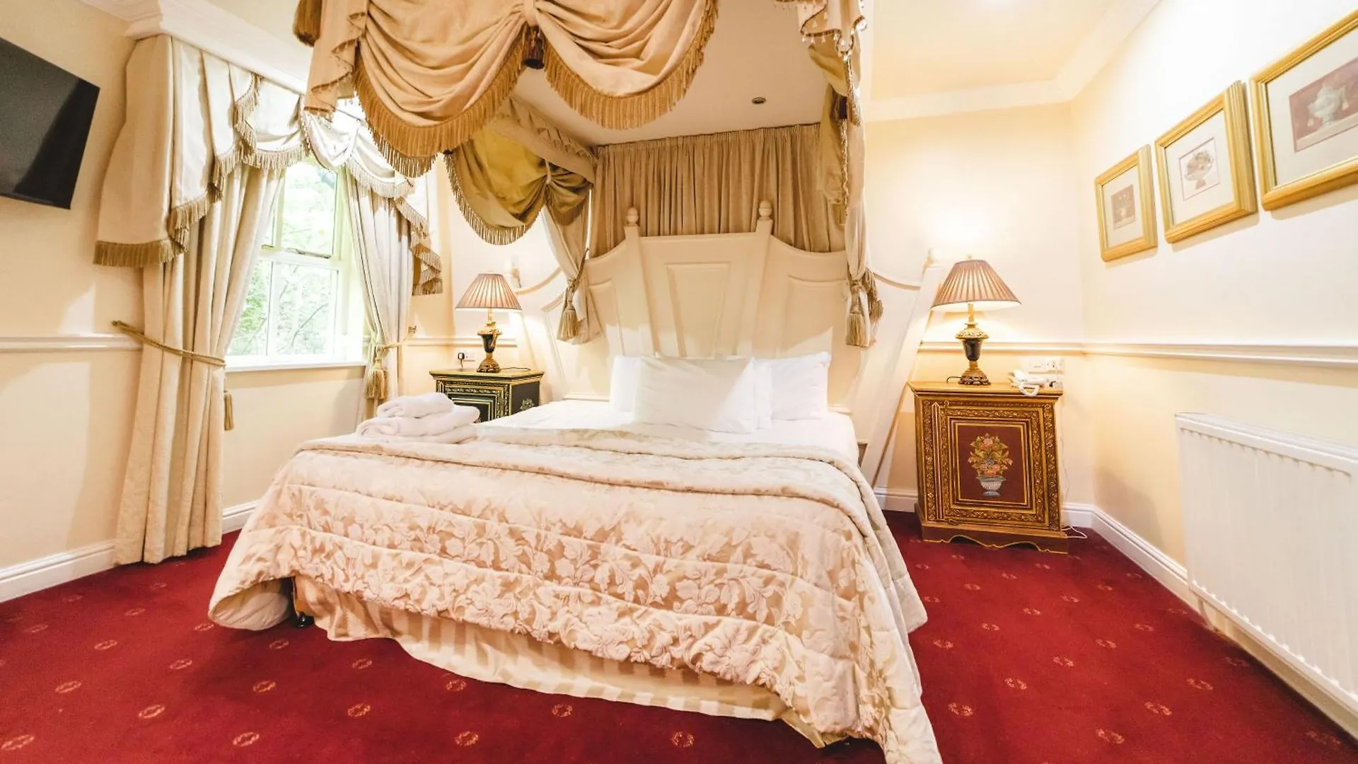 Grange Hotel