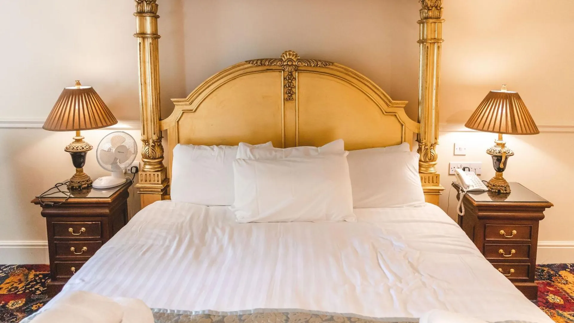 Grange Hotel
