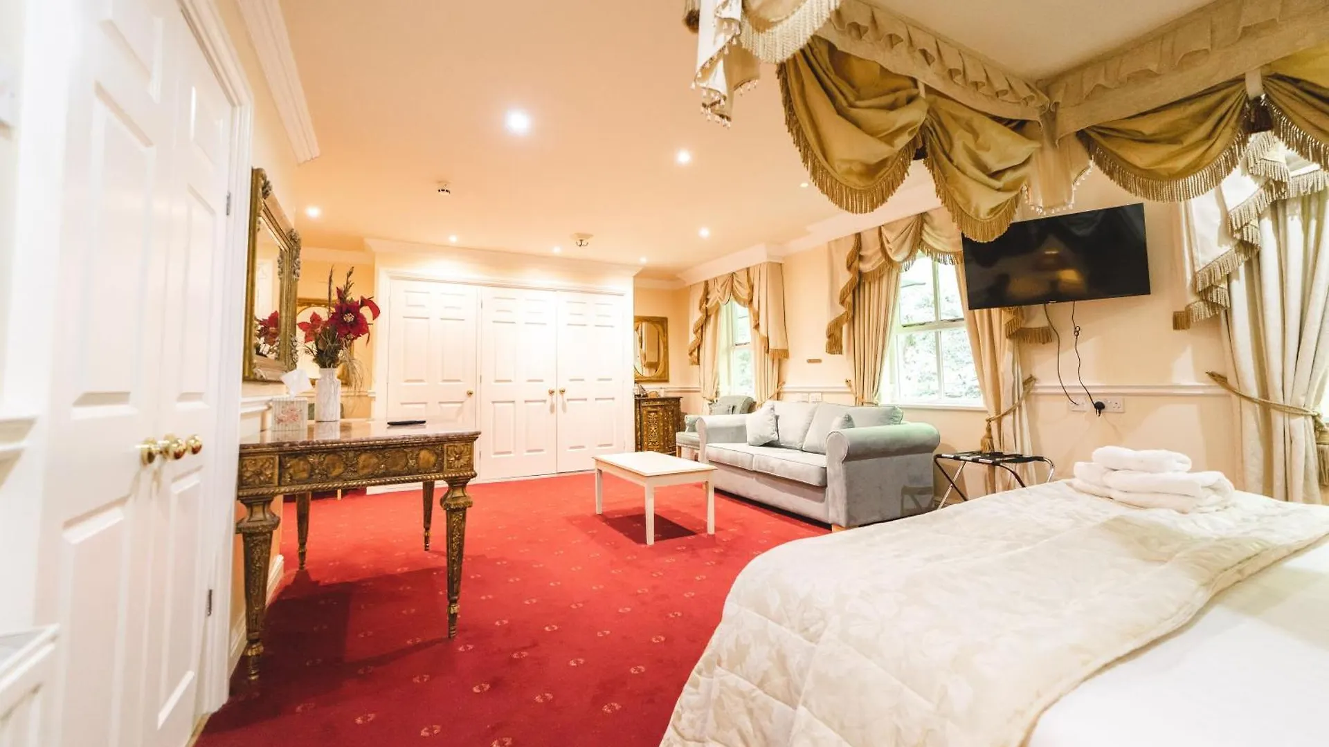 Grange Hotel