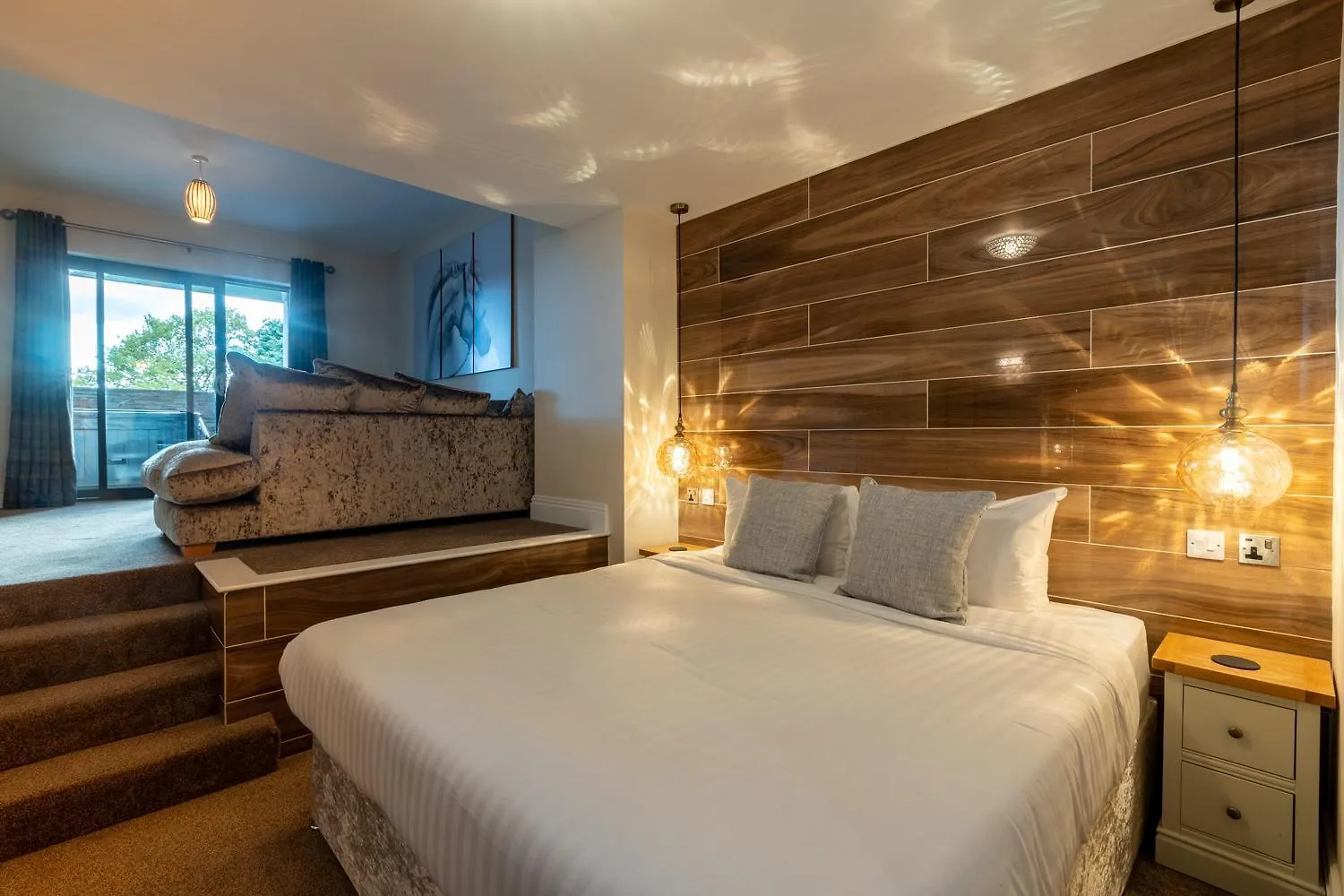 Lakes & Hotel 5*