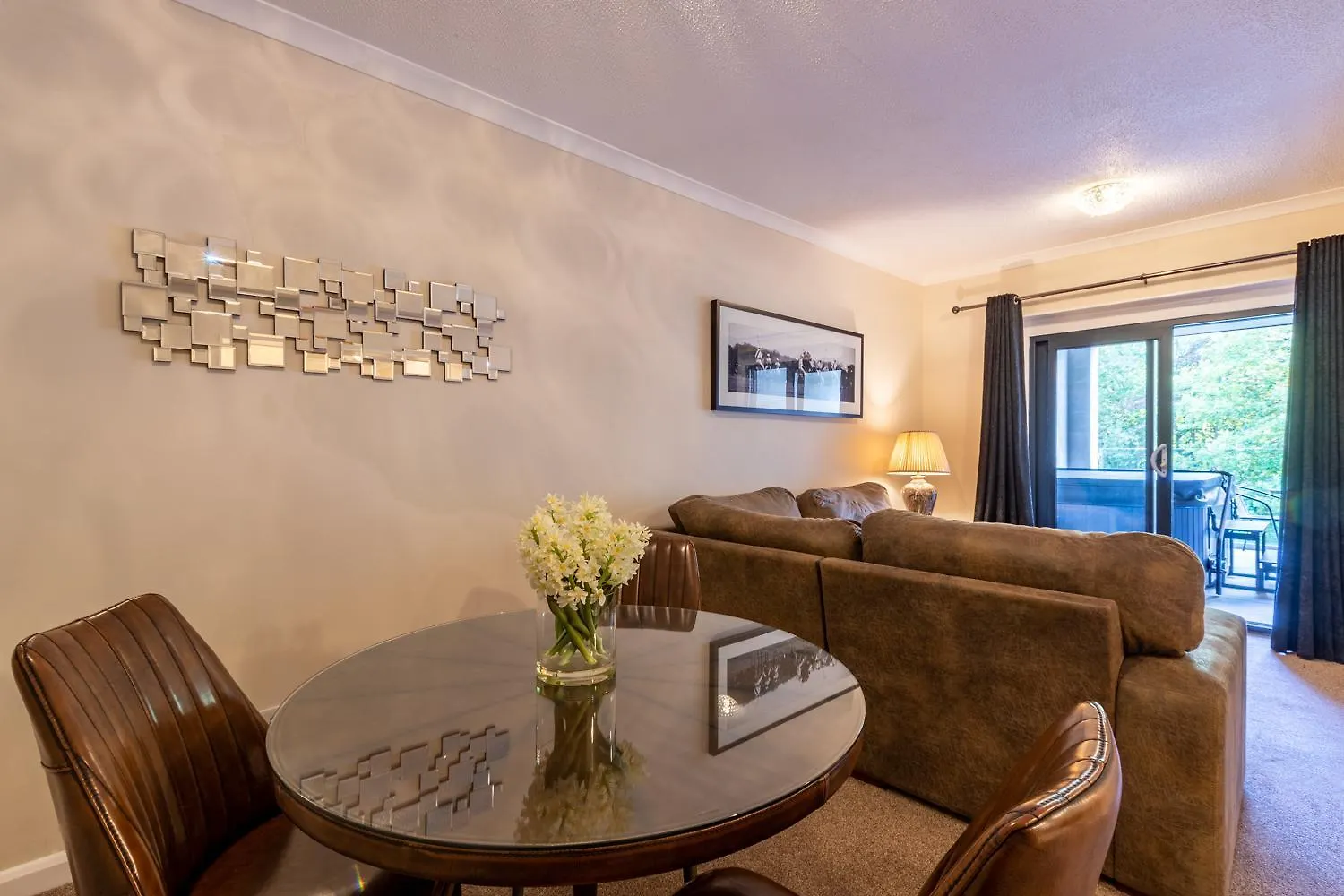 Lakes & Hotel 5*