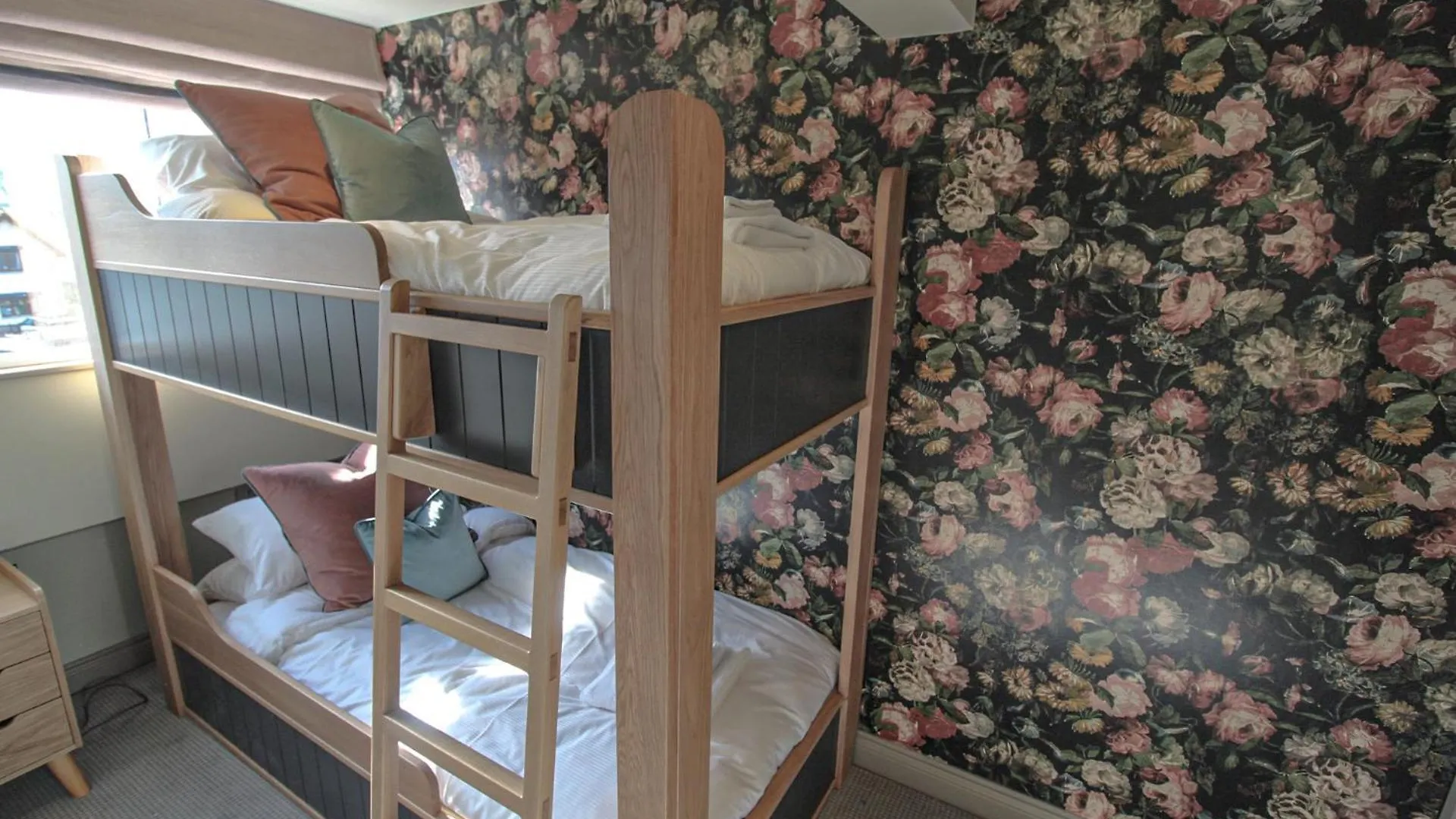 The 3* Pooley Bridge