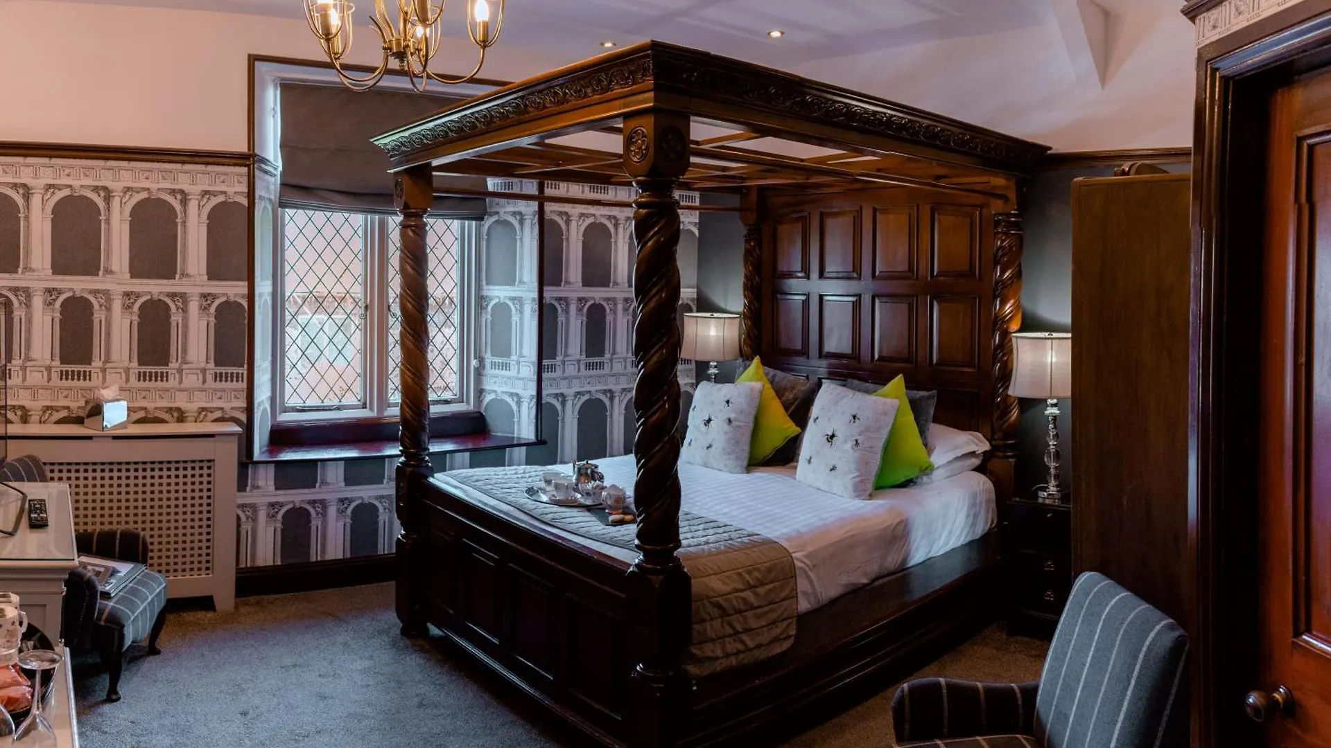 Broadoaks Boutique 5*
